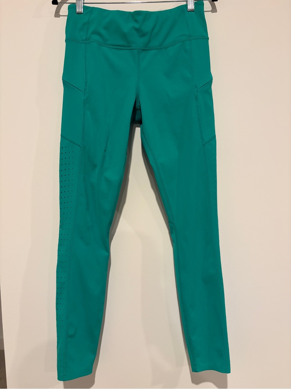 Athleta Ultimate Stash High Rise 7/8 Compression Leggings Green Size Medium M